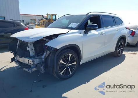 2021 Toyota Highlander Xse z USA, uszkodzony, nr VIN 5TDLZRAH1MS040165